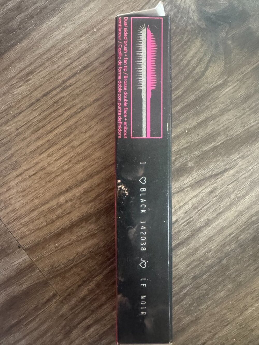 mascara - Picture 2 of 10